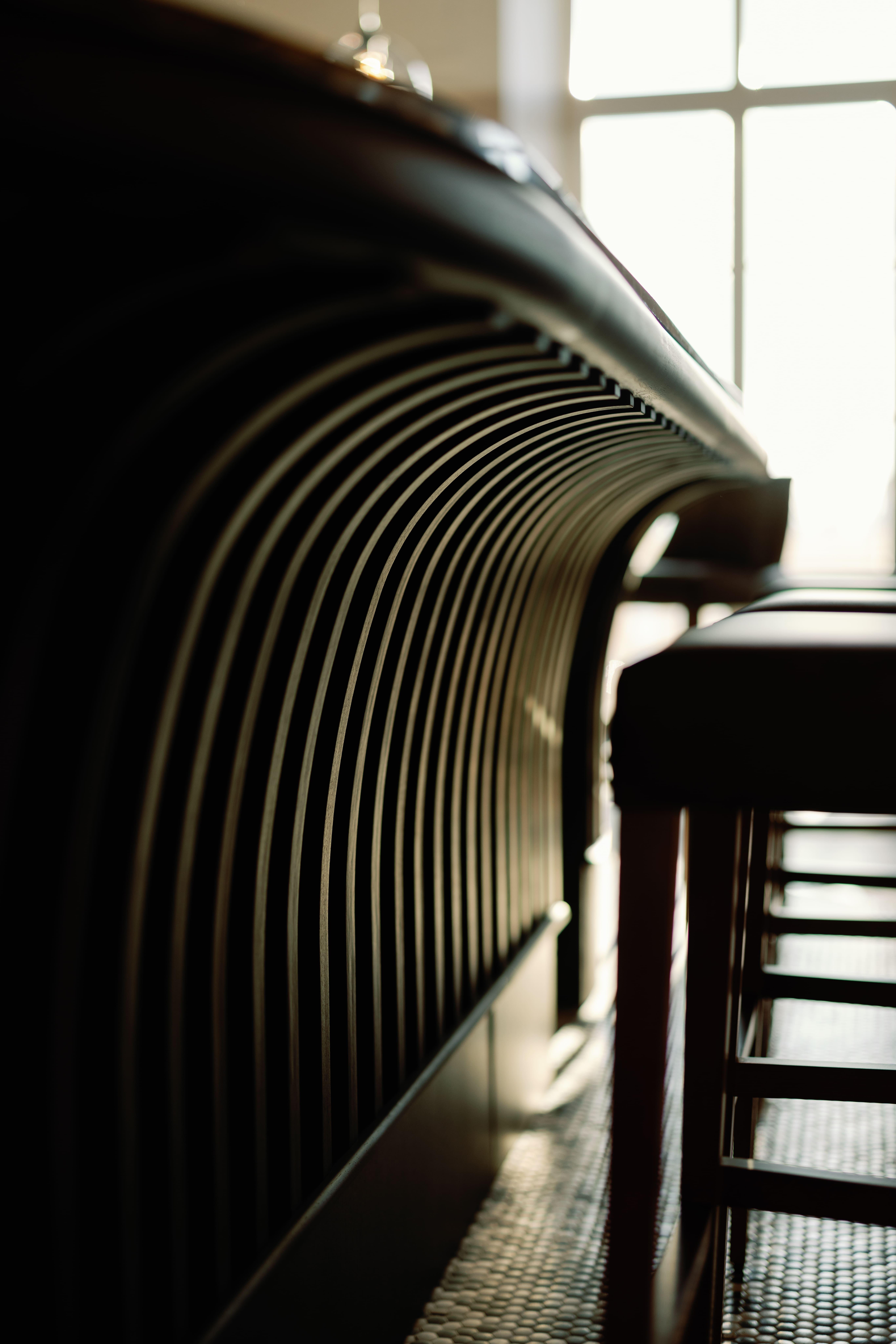 The Editory Riverside Hotel, An Historic Hotel Lisboa Exteriör bild The curved metal staircase