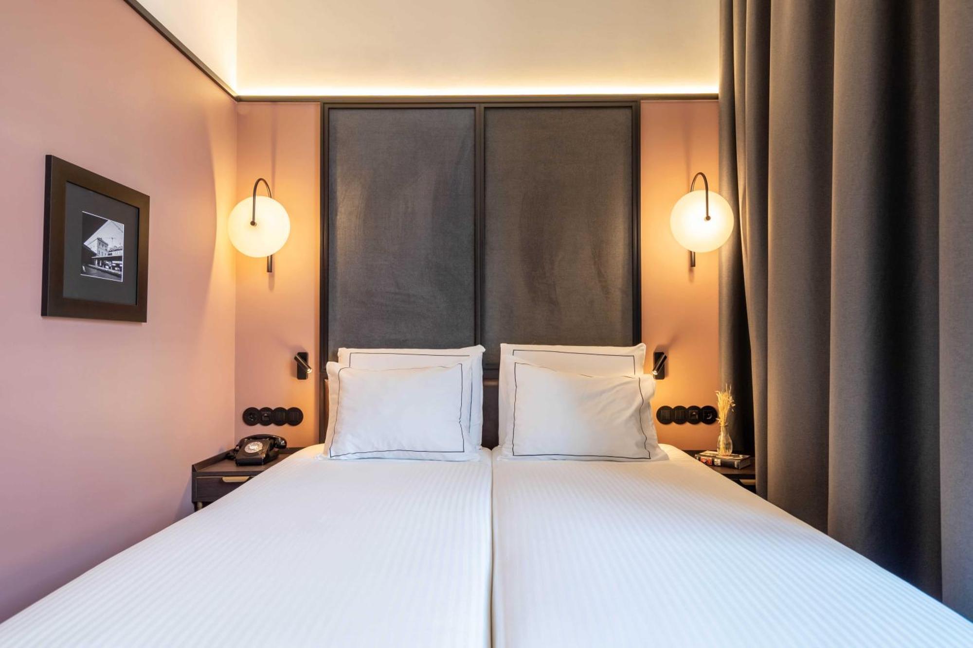 The Editory Riverside Hotel, An Historic Hotel Lisboa Exteriör bild A room at the hotel