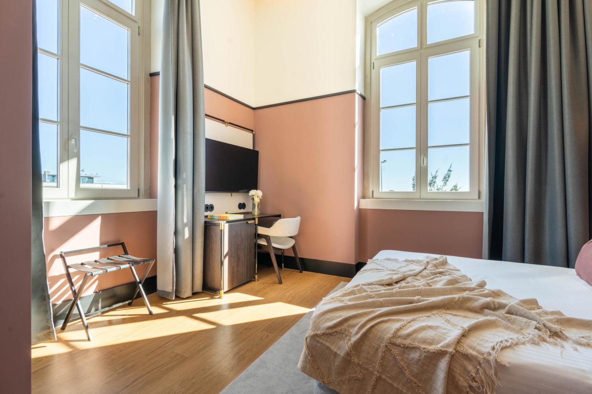 The Editory Riverside Hotel, An Historic Hotel Lisboa Exteriör bild A room at the hotel