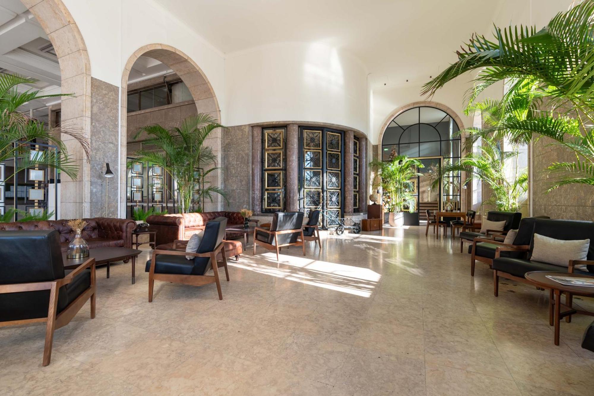 The Editory Riverside Hotel, An Historic Hotel Lisboa Exteriör bild The lobby of the hotel